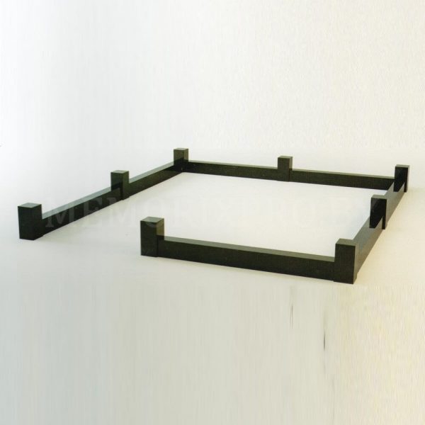 Ограда гранитная на могилу 01